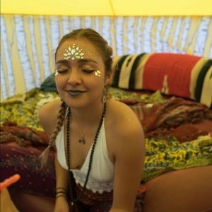 Meet your Posher, Jazmin